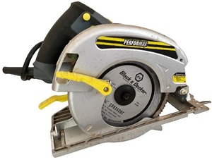 lot 110 image: Black & Decker Performax Circular Saw with Cord
