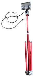lot 154 image: Portable Halogen Work Light with Adjustable Tripod Stand