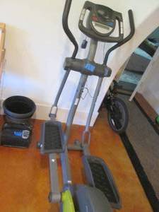 lot 2 image: Pro-form 850 space saver elliptical...