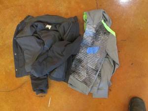 lot 82 image: Boys Medium insulated coat and hood...