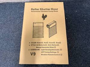 lot 35 image: Automatic Chicken Coop Door