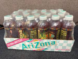 lot 132 image: 24 Pack of Arizona Red Tea