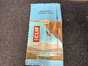 lot 181 image: 12 Blueberry Almond Crisp Clif Bars