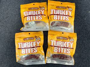 lot 189 image: 4 Old Wisconsin Turkey Bites