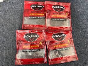 lot 194 image: Jack Links Spicy Red Pepper Jerky