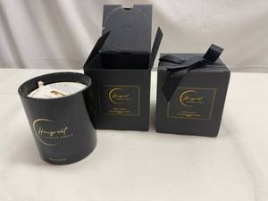 lot 26 image: 2x Hengreat Candle-Cherry & Berry