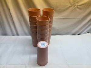 lot 50 image: 18x 26oz Tumblers