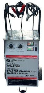 lot 014 image: Schumacher 21050 Amp Charger