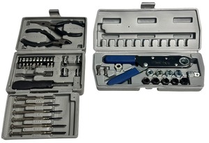 lot 16 image: Multi-Tool Tool Kit with CRL 15-Piece Squeeze Wrench Set Bundle