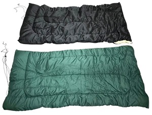 lot 132 image: Sleeping Bag Bundle (2)