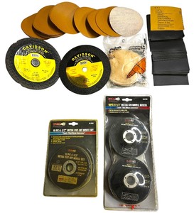 lot 159 image: Sanding Bundle