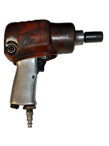 lot 051 image: Impact Wrench