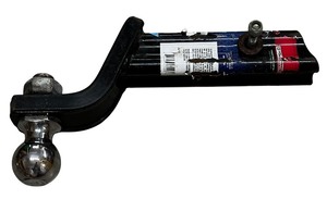 lot 237 image: Tow Hitch Bundle (2)
