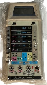 lot 094 image: Knight K-7905A Digital Multimeter