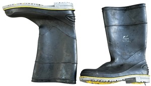 lot 231 image: OnGuard PVC Plain Toe with Steel Shank Knee Boots, Size 12