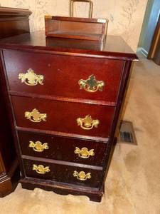 lot 111 image: Mahogany 4-Drawer Chest with Brass Hardware, 16x16x27 Inches