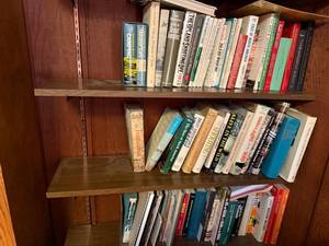 lot 292 image: Collection of Outdoor, Hunting, and Wildlife Books