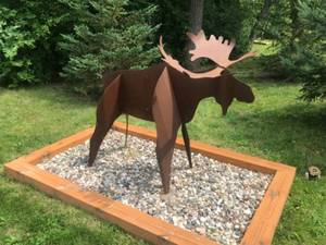 lot 6 image: Large Metal Moose Yard Art Sculpture