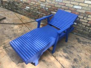 lot 18 image: Blue Wooden Outdoor Chaise Lounge Chair with Cushion and Cover