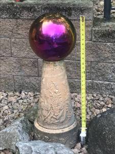 lot 26 image: Decorative Etched Garden Pedestal with Iridescent Gazing Ball