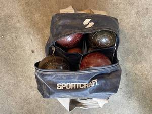 lot 215 image: Sportcraft Bocce Ball Set with Carrying Case