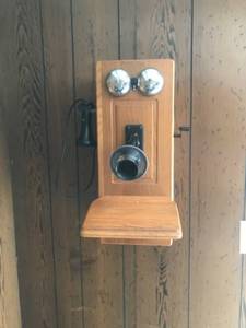 lot 262 image: 1976 Northwestern Bell Country Phone Bicentennial Wall Telephone