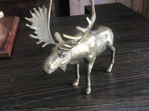 lot 277 image: Solid Brass Moose Figurine from Happy Peasant Gallery