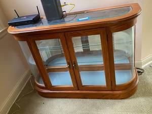 lot 172 image: Curved Glass Display Cabinet with Wood Frame and Shelves