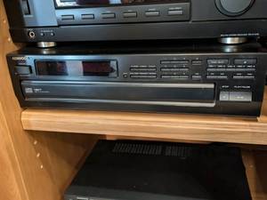 lot 325 image: Kenwood DP-R3070 Multiple Compact Disc Player