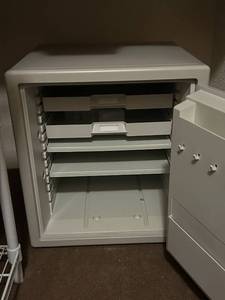 lot 359 image: Sentry Fire and Impact Resistant Record Protection Safe with Keypad - Unknown Combo