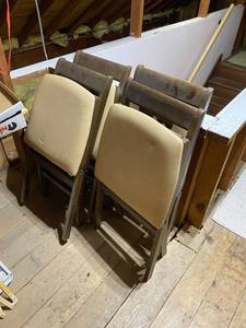lot 432 image: Set of 4 Vintage Wood Folding Chairs with Padded Seats