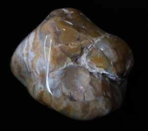 lot 12 image: AGATE