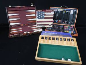 lot 60 image: GAMES   PAINTS