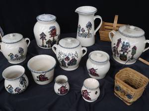 lot 100 image: BIRD HOUSES. AND MORE