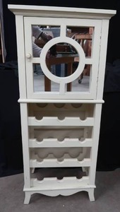 lot 106 image: WOODEN VINTAGE WINE RACK