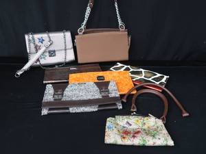 lot 111 image: MICHE PURSE PLUS