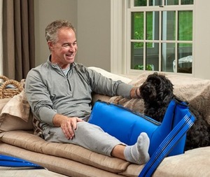 WOW MSRP $3800&nbsp;BIO 2004 Sequential Circulator Gradient Sequential Compression Device Designed For Treatment Of Lymphedema, Venous Insufficiency, and Wound Healing Includes 1 -&nbsp;4-Chamber Lower Extremity Sleeves - Excellent Working Condition!