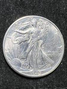 lot 37 image: 1945-D US WALKING LIBERTY HALF DOLLAR