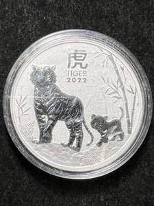 lot 44 image: 2022 AUSTRALIAN TIGER 1 TROY OZ .9999 FINE SILVER IN AIRTITE
