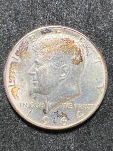 lot 63 image: 1964 US KENNEDY HALF DOLLAR
