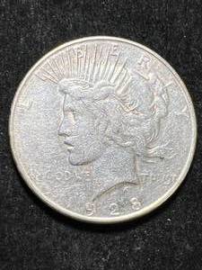 lot 84 image: 1928-S US PEACE SILVER DOLLAR