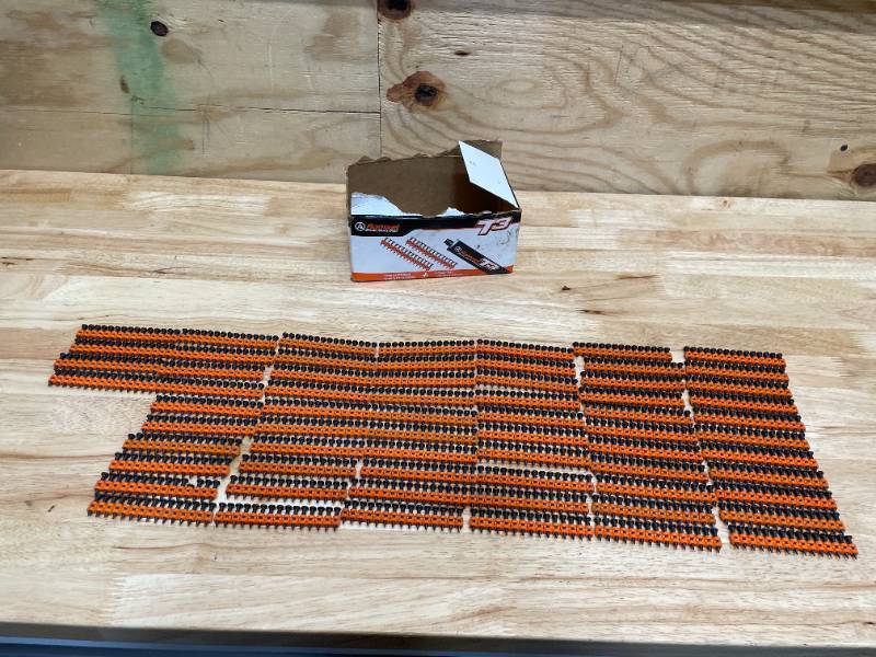 lot 101 image: Ramset Red Head T3034B 34 Concrete Pin with T3 Fuel Cell