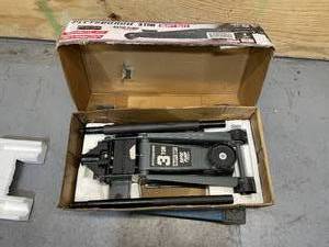 lot 83 image: PITTSBURGH 3 Ton Heavy Duty Floor Jack with RAPID PUMP, Slate Gray (081525140)