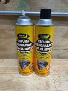 lot 126 image: Lot of 2 - Johnsens Engine Degreaser (Spanish) (0818251.25)