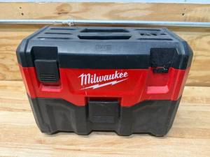 lot 55 image: Milwaukee M18 18-Volt 2 Gal. Lithium-Ion Cordless WetDry Vacuum (Vacuum-Only) (Tool Only)
