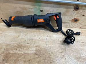 lot 195 image: WARRIOR 6 Amp Rotating Handle Variable-Speed Reciprocating Saw (08192528)
