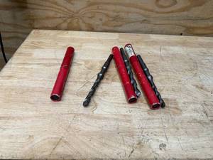 lot 227 image: Milwaukee Lot of 3 - Precision bits 12, 58, 34