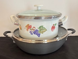 lot 46 image: Enamelware Steamer Pot and Calphalon Pot