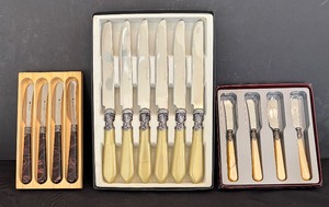 lot 67 image: Fancy Knife and Spreader Sets by Lorena, Le Baroque and EME of Italy