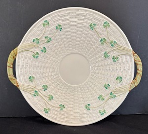 lot 69 image: Belleek Shamrock Handled Cake Plate